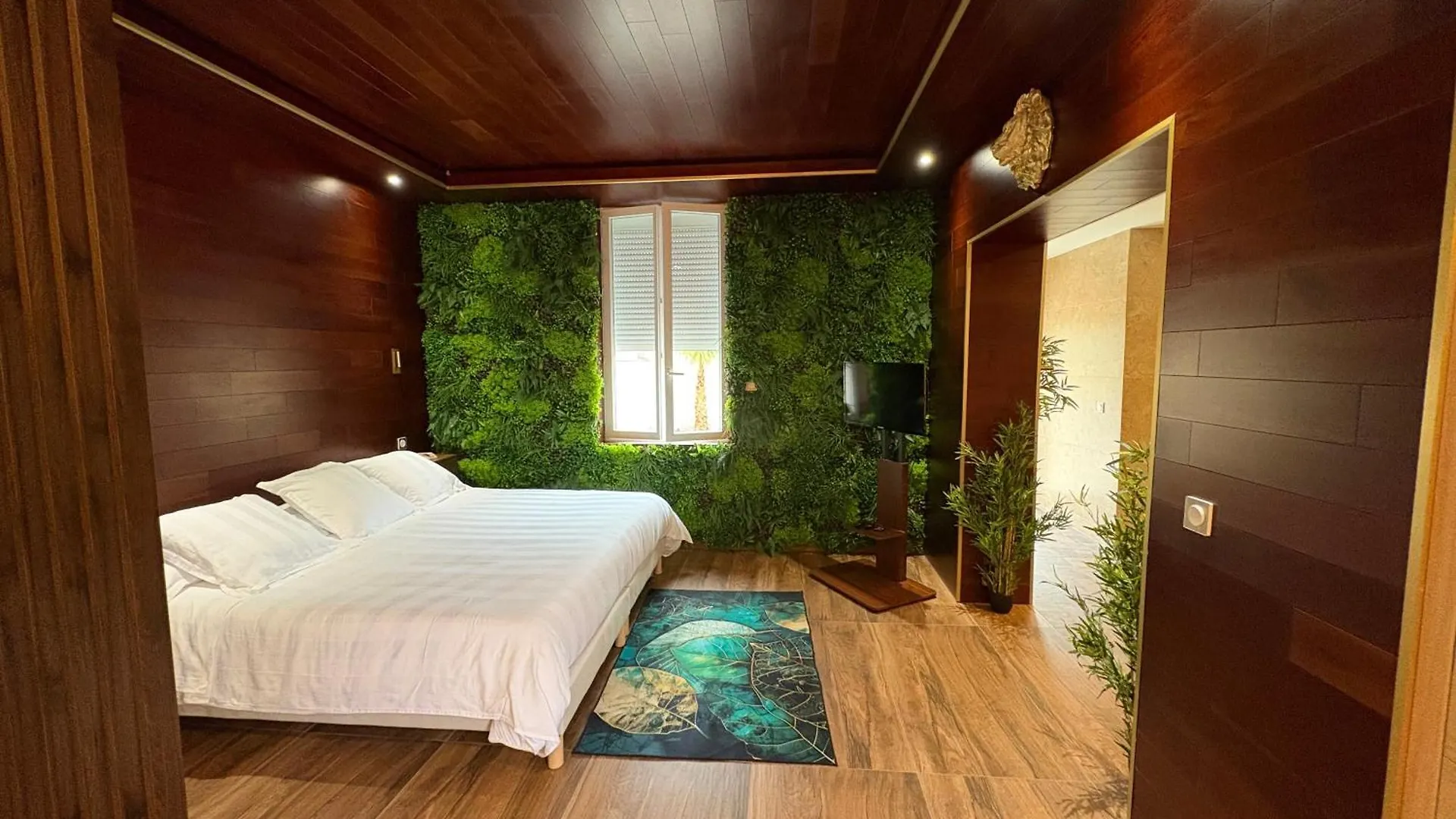 Baliroom Prestige Vaulx-en-Velin Ξενοδοχείο με διαμερίσματα